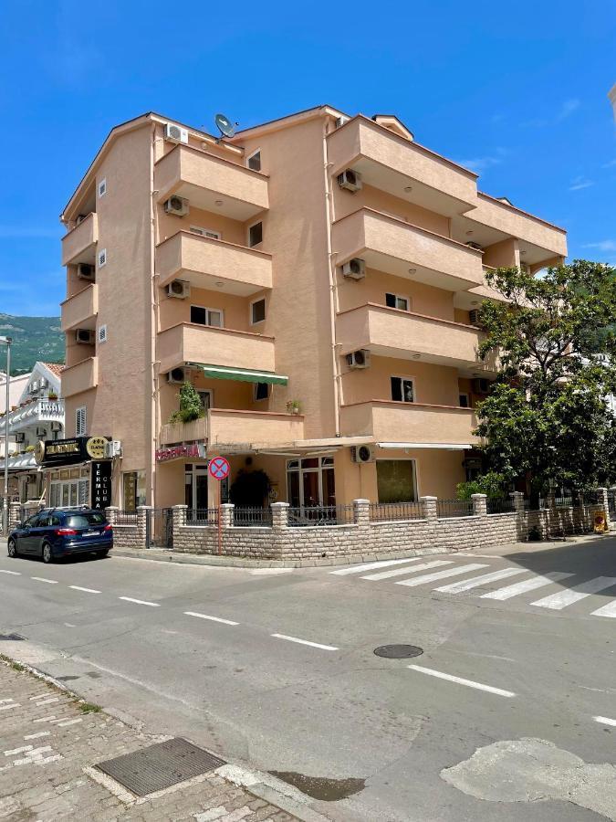 Villa Ns Velji Vinogradi Будва Екстер'єр фото