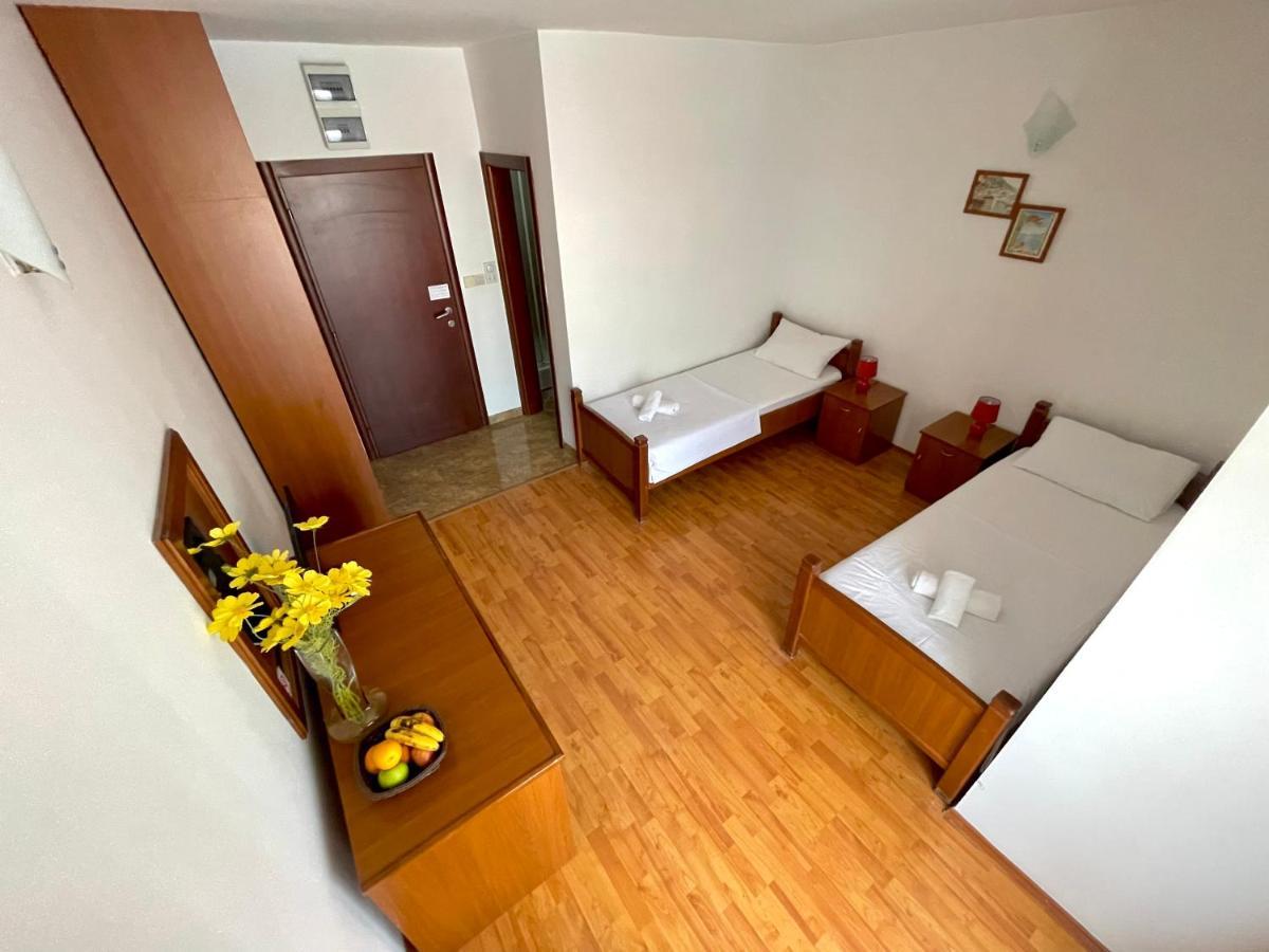 Villa Ns Velji Vinogradi Будва Екстер'єр фото